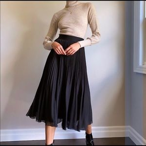 Wilfred Aritzia Twirl skirt black New With Tags